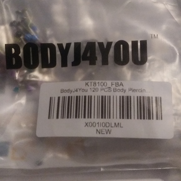 NWT Assorted Navel Jewelry - Stainless Steel - Various Colors - Picture 6 of 6